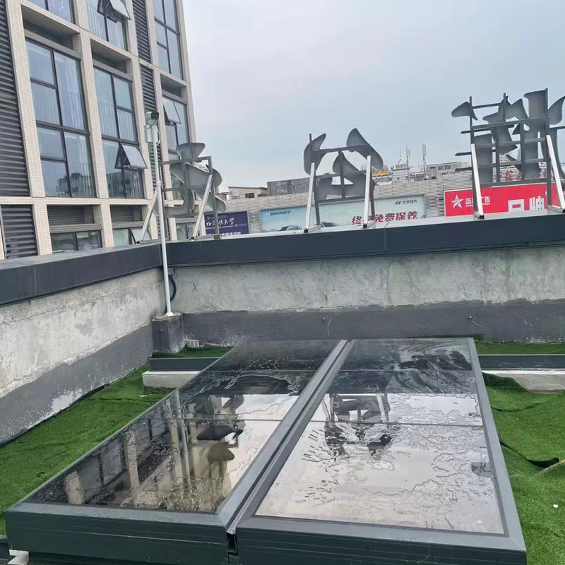 Aluminum Alloy  Electric Translation Skylight